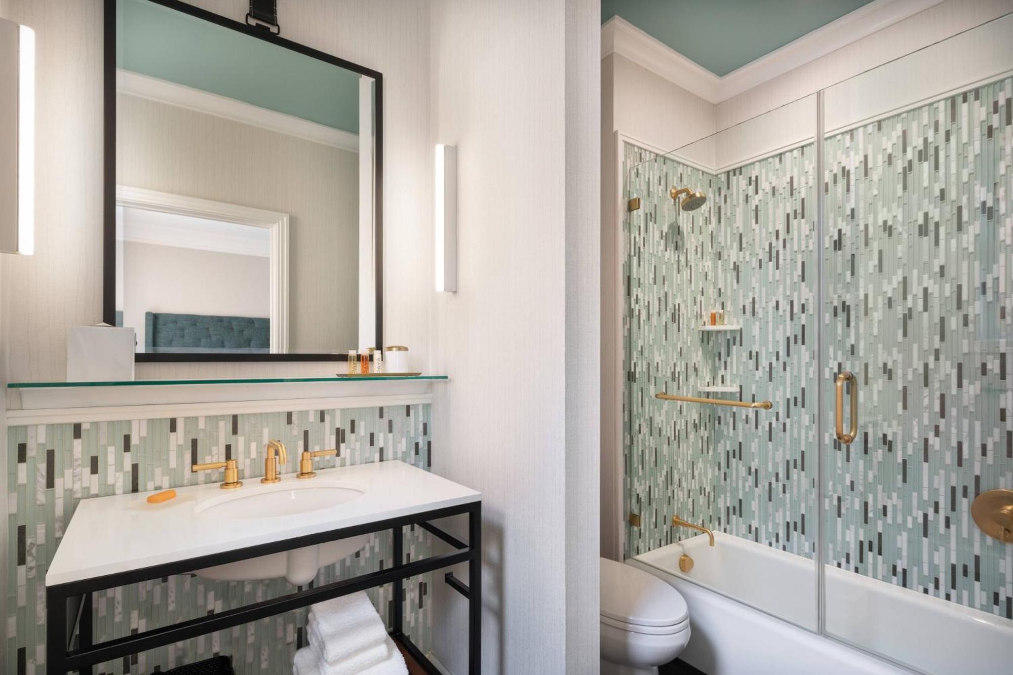 Courtyard By Marriott San Francisco Downtown/Van Ness Ave Экстерьер фото