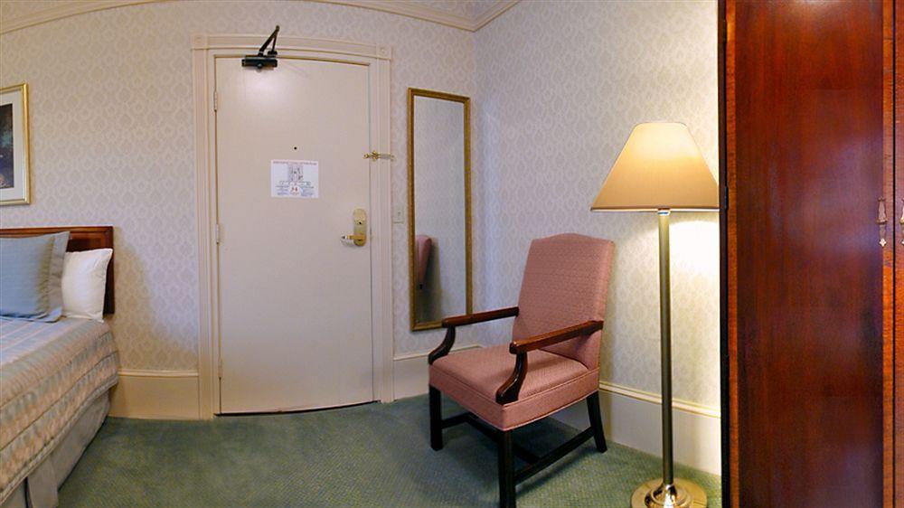 Courtyard By Marriott San Francisco Downtown/Van Ness Ave Экстерьер фото
